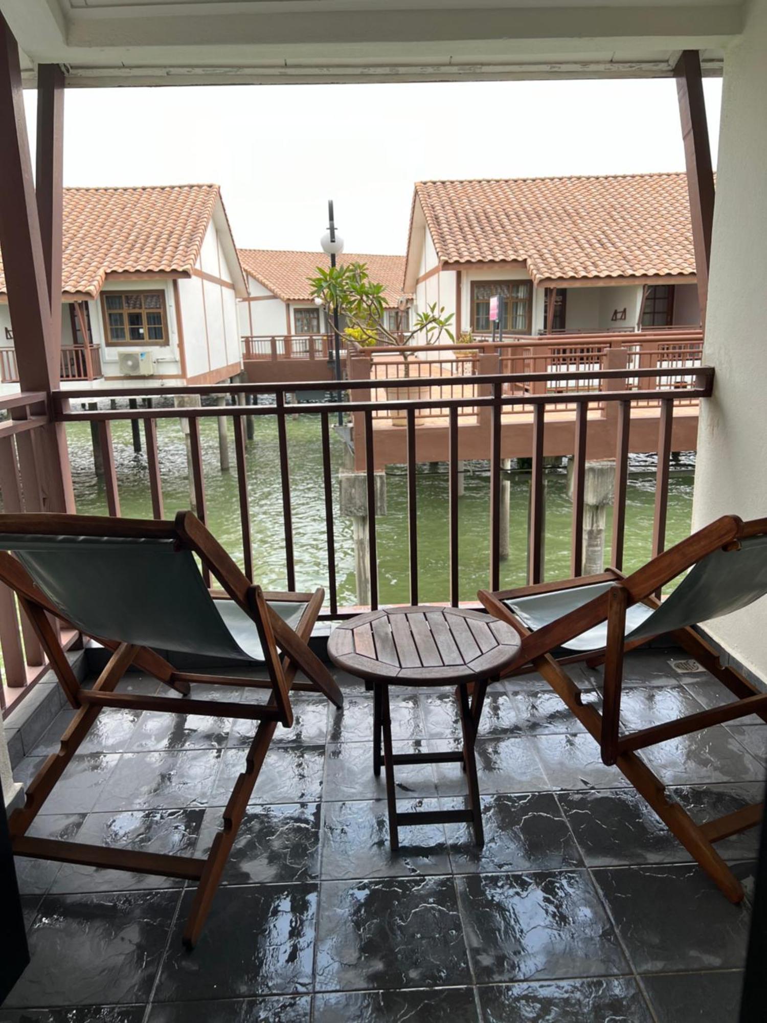 Water Chalet Pd Private Unit Port Dickson Ngoại thất bức ảnh